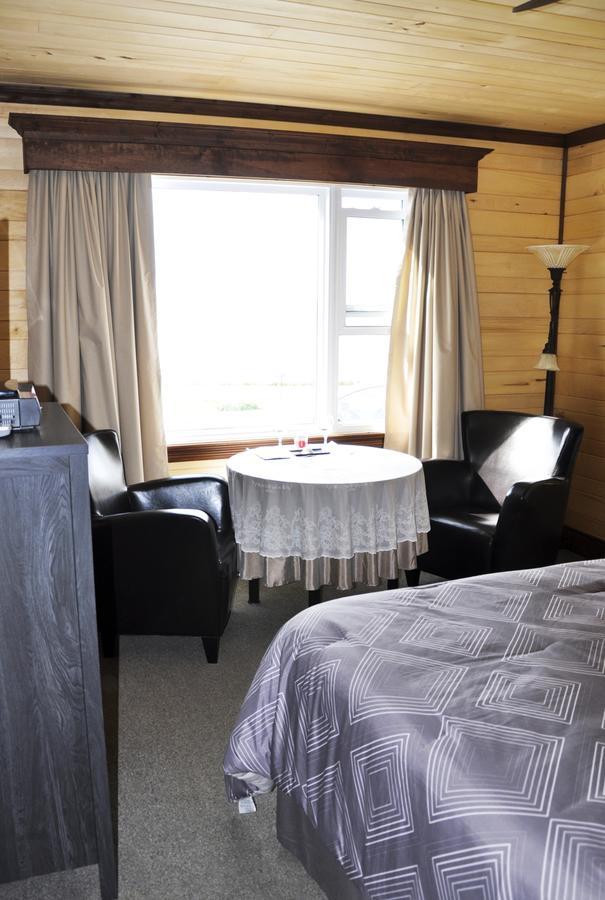 Motel du Haut Phare Cap-des-Rosiers Zimmer foto